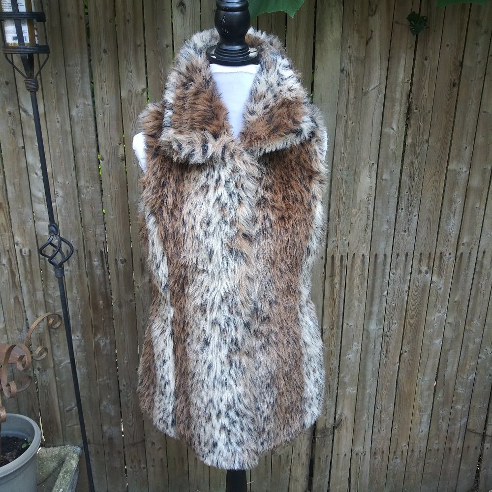I.B. Diffusion Faux Leopard M Vest